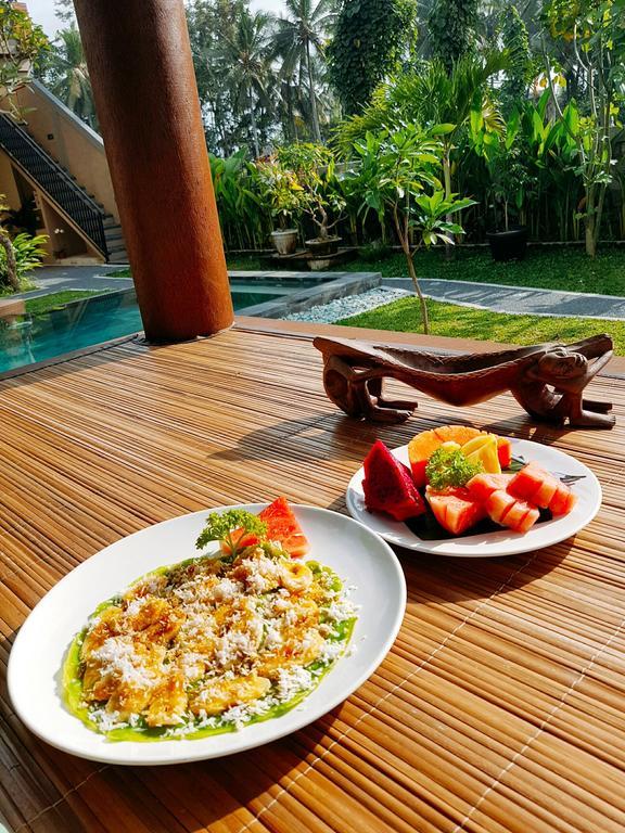 Umah Dangin Guest House Ubud  Exterior photo
